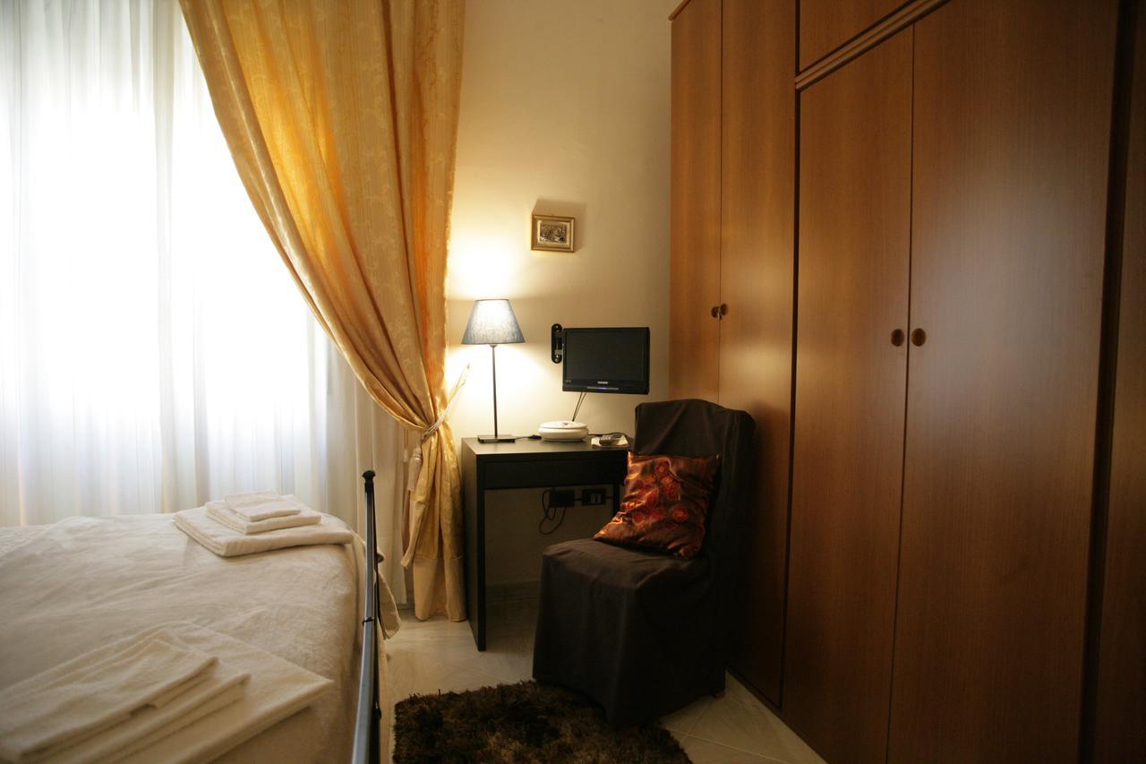 Casa Carmen Appartement Napels Buitenkant foto